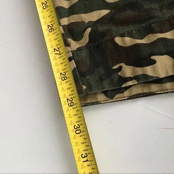 ASOS DESIGN Camo Combat Ankle Pants Mid Rise Womens Size‎ 14 Slim Fit Pockets - Picture 7 of 8